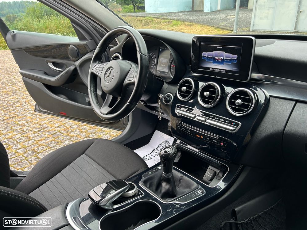 Mercedes-Benz C 200 - 20