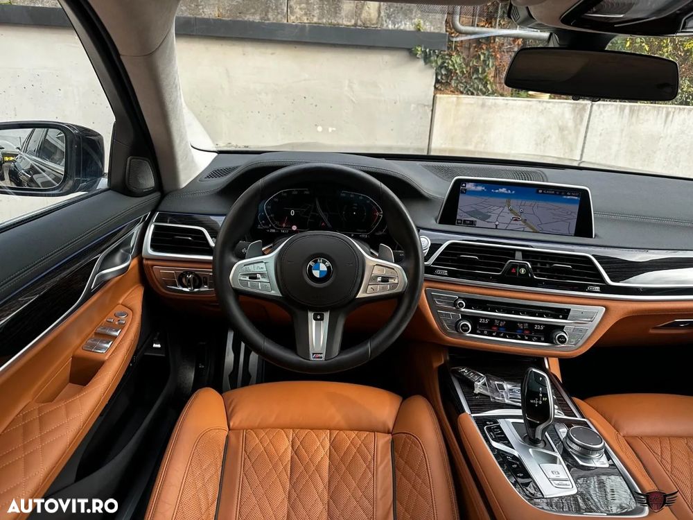 BMW Seria 7 730d xDrive MHEV - 8