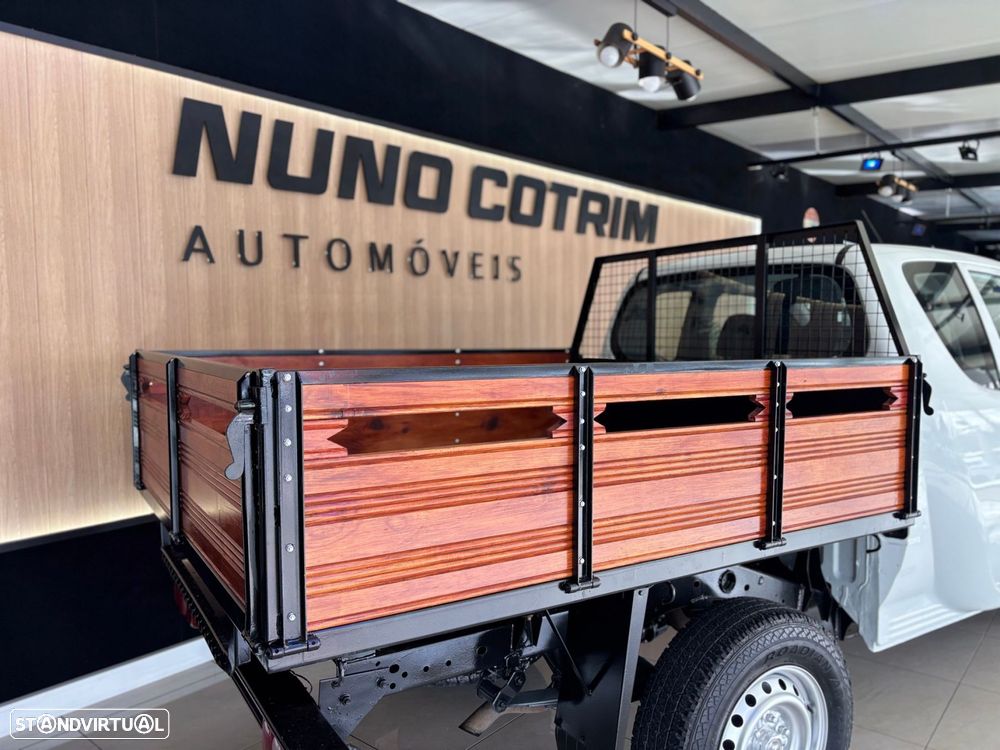 Mitsubishi L200 2.5 DI-D Club Intense 3L 4WD - 9