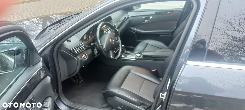 Mercedes-Benz Klasa E - 13