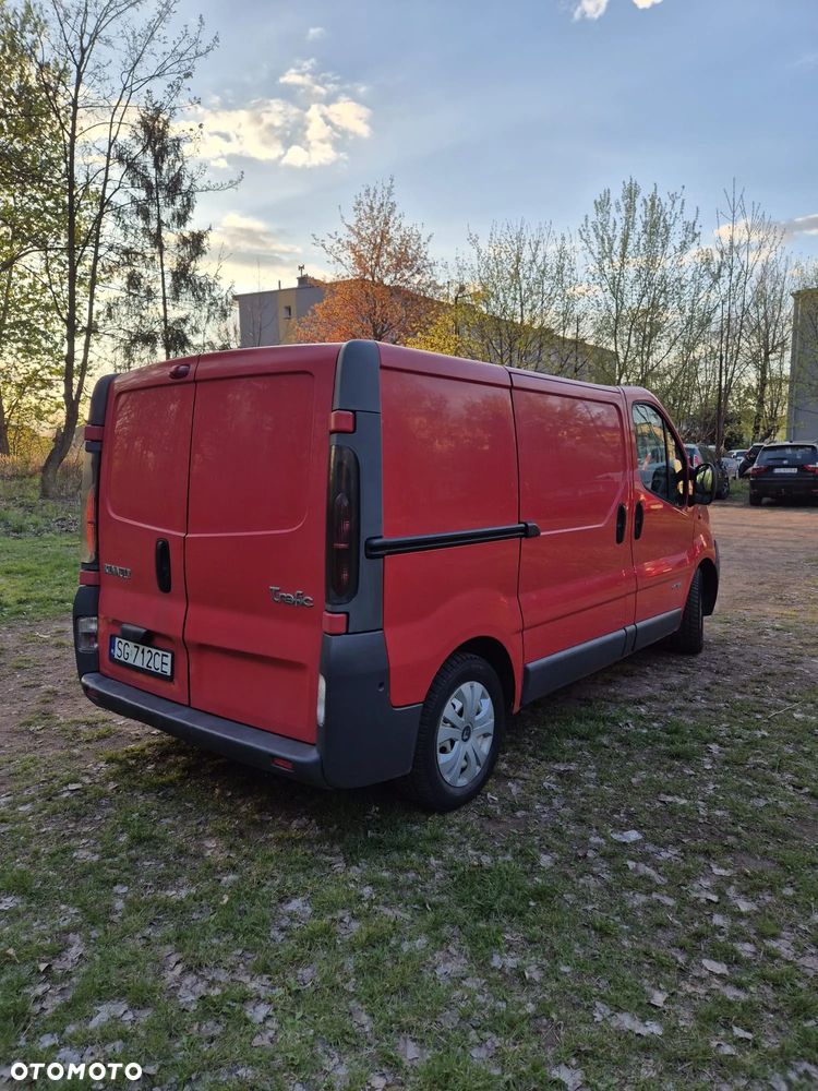 Renault Trafic - 9