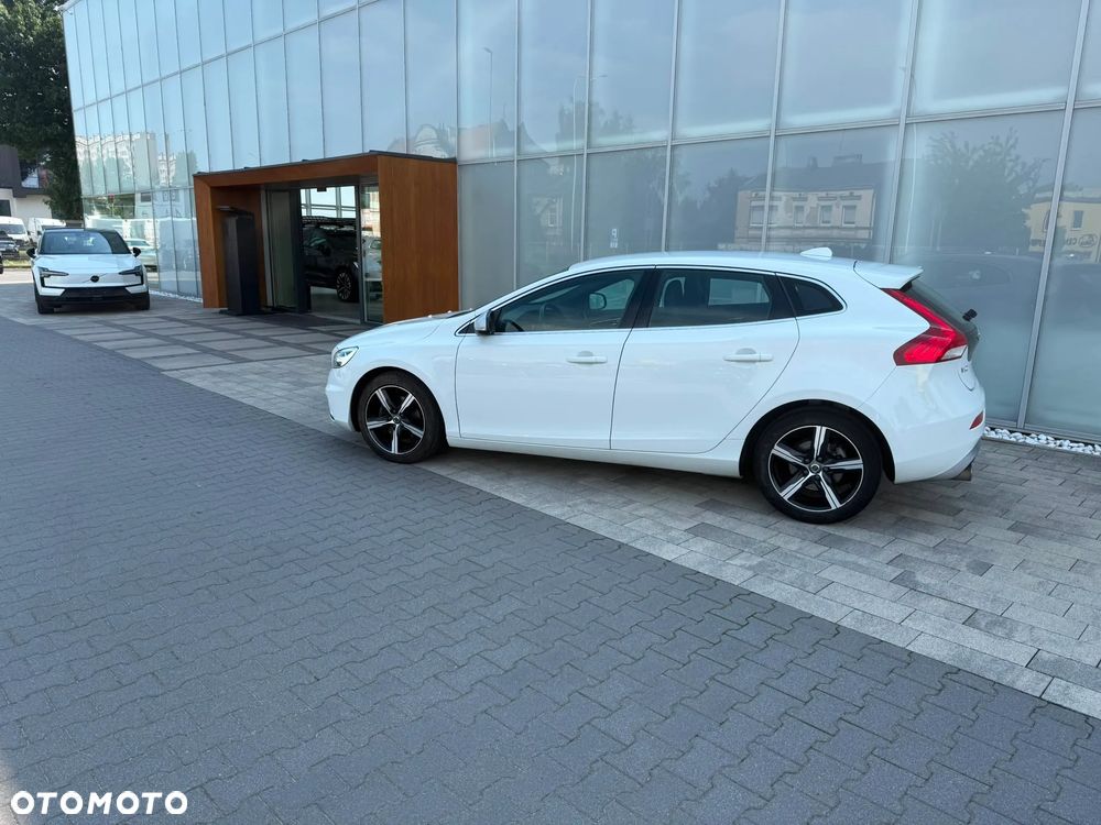 Volvo V40 T3 Drive-E R-Design Kinetic - 10