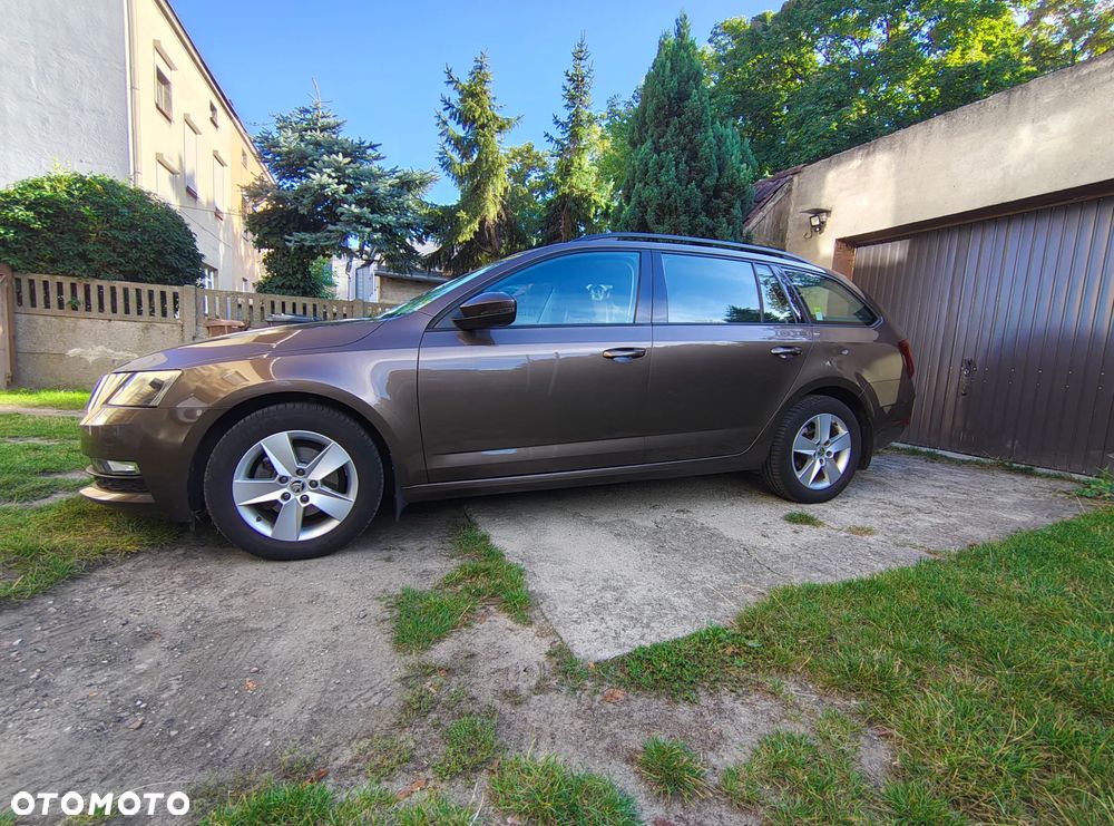 Skoda Octavia 1.4 TSI Ambition - 1