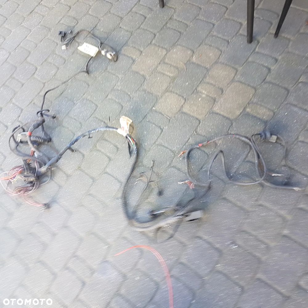 Kostka kość wtyk stacyjki wiązka elektryka instalacja MERCEDES W201 W202 W124 W126 dużo częsci 124 - 30