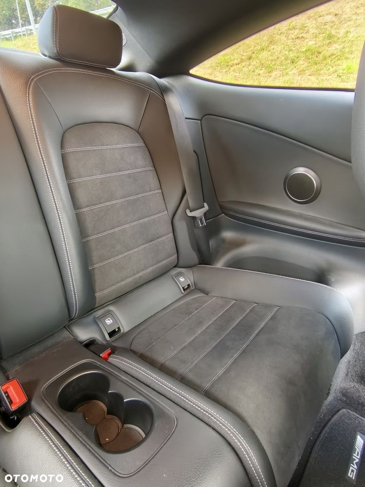 Mercedes-Benz Klasa C 200 4MATIC 9G-TRONIC - 13