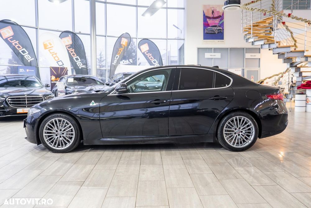 Alfa Romeo Giulia 2.2 Diesel AT8 Super - 7