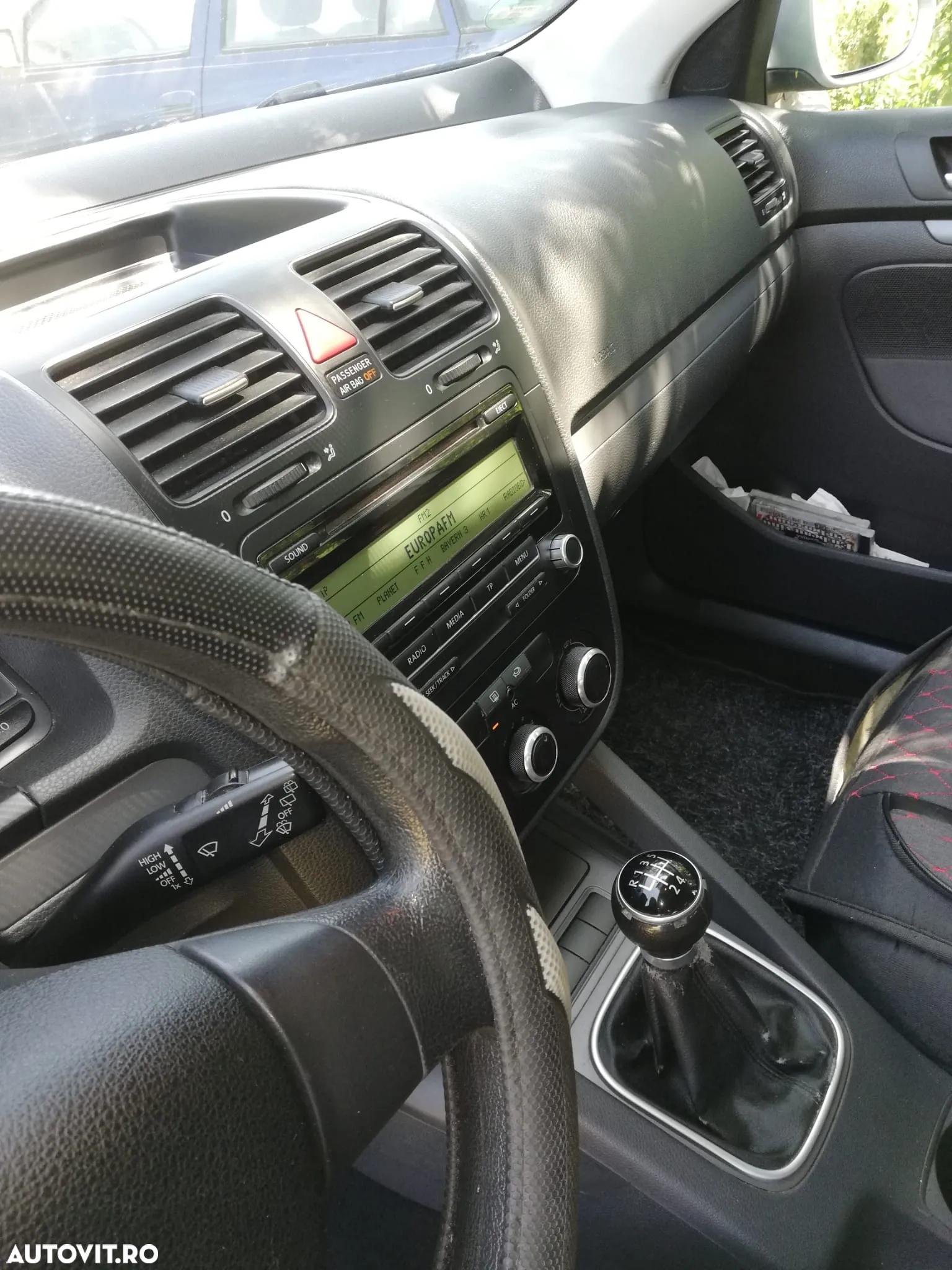 Volkswagen Golf 1.9 TDI 4Motion DPF Trendline - 7