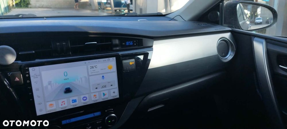 Toyota Auris 1.6 Valvematic Edition - 10