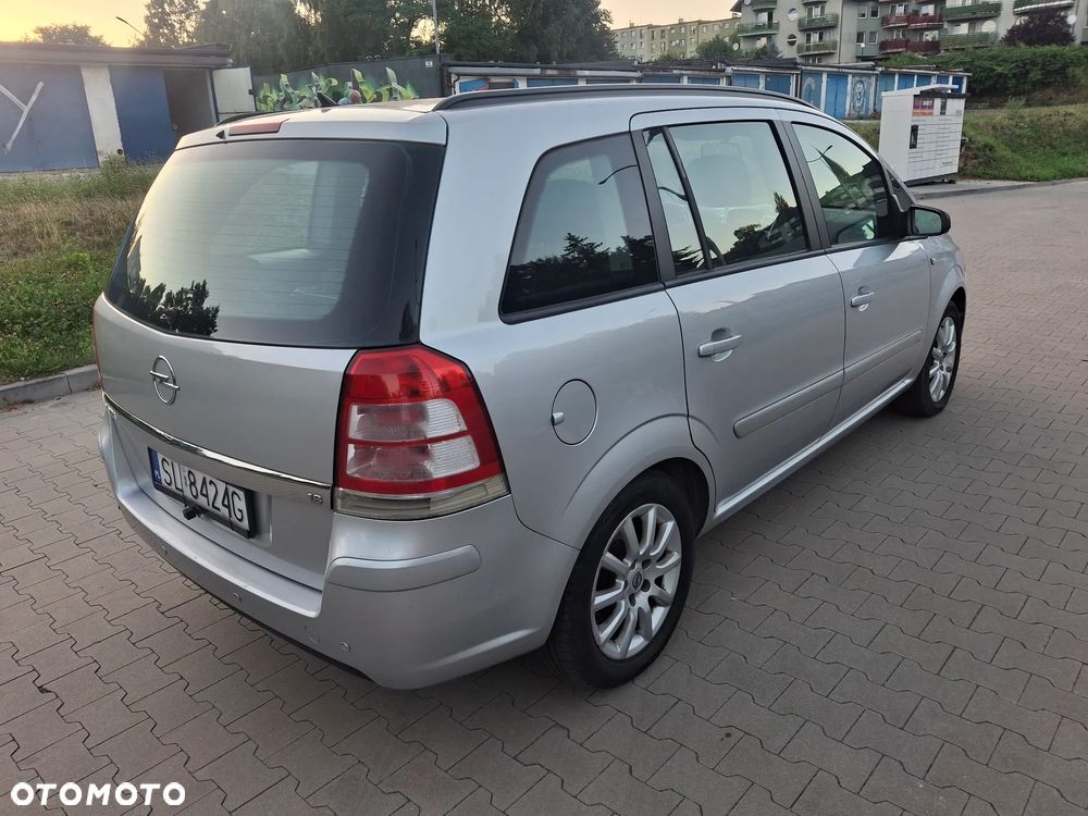 Opel Zafira - 6