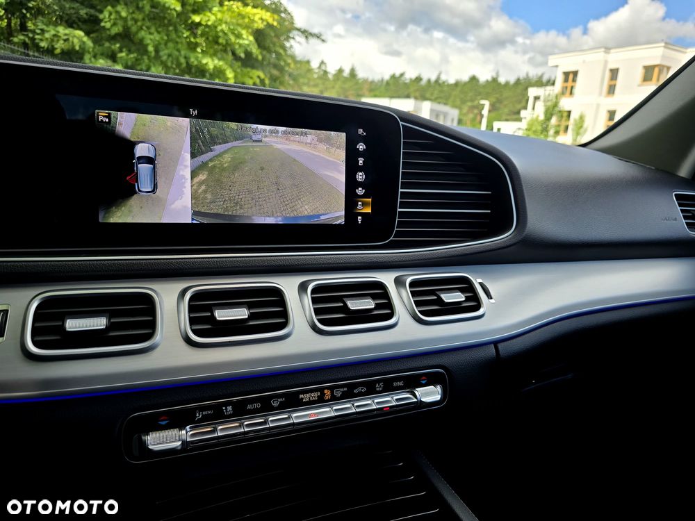 Mercedes-Benz GLE - 10