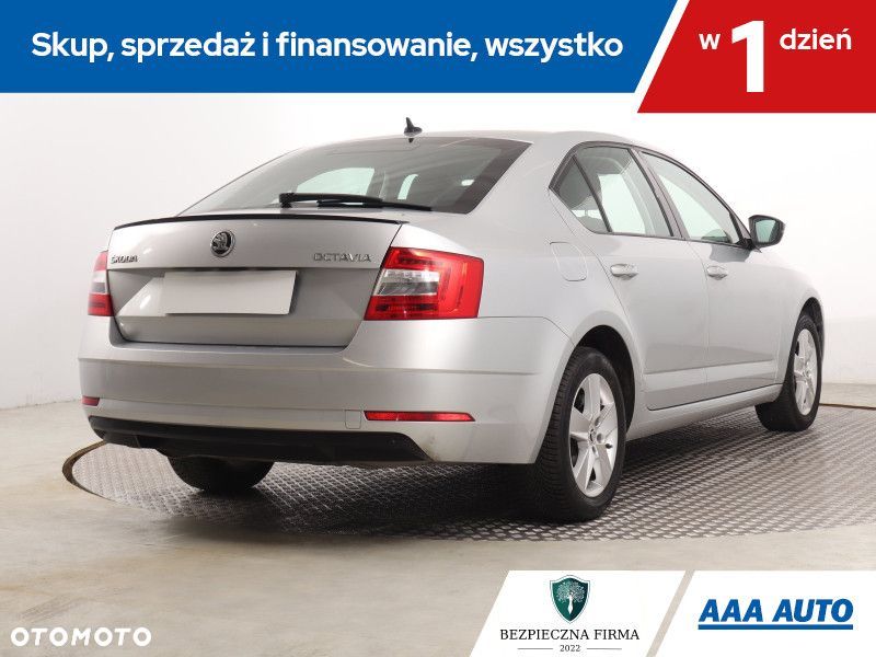 Skoda Octavia - 7