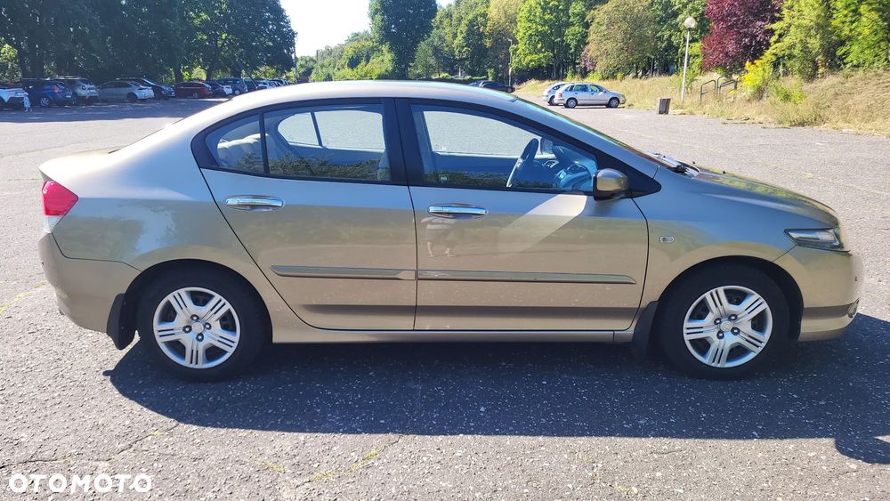 Honda City 1.4 Elegance - 6