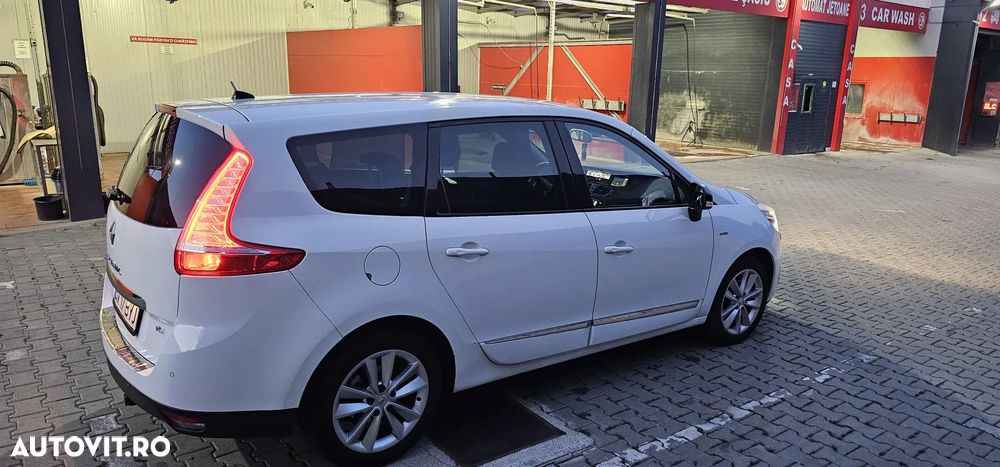 Renault Scenic - 4