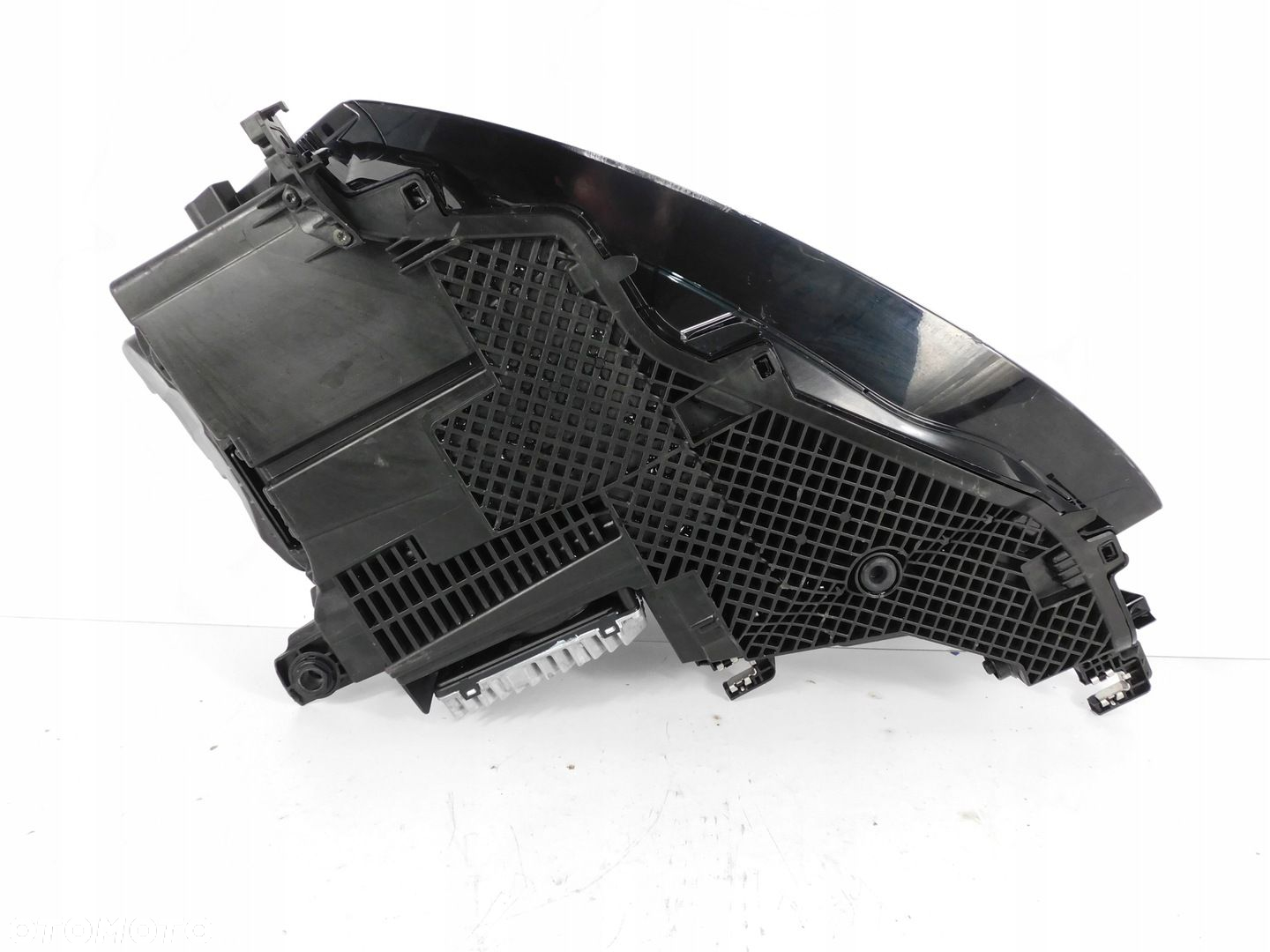 Audi E-tron GT RS Laser Prawy Full Led Prawy Lampa Przednia Prawa 4J3941086 - 9