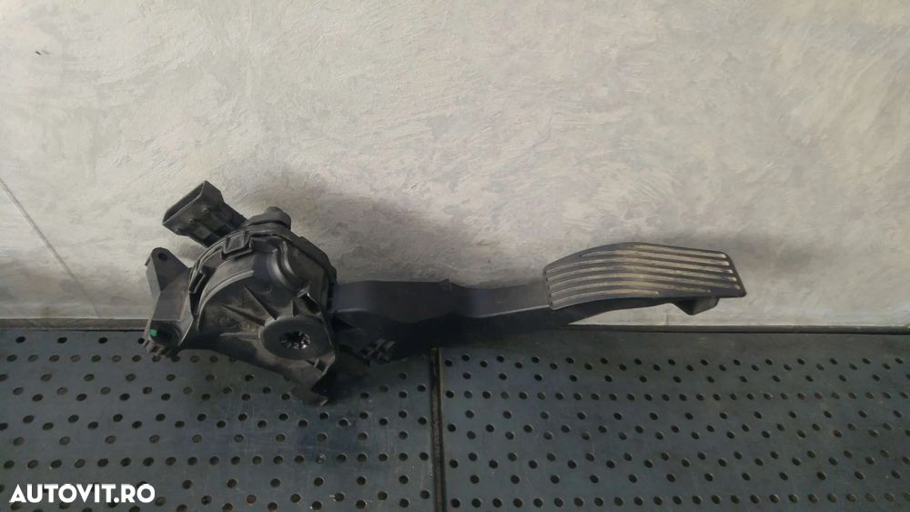 Pedala acceleratie opel astra j - 3