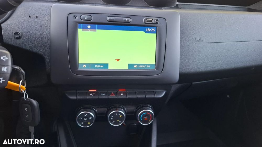 Dacia Duster 1.6 SCe Comfort - 16