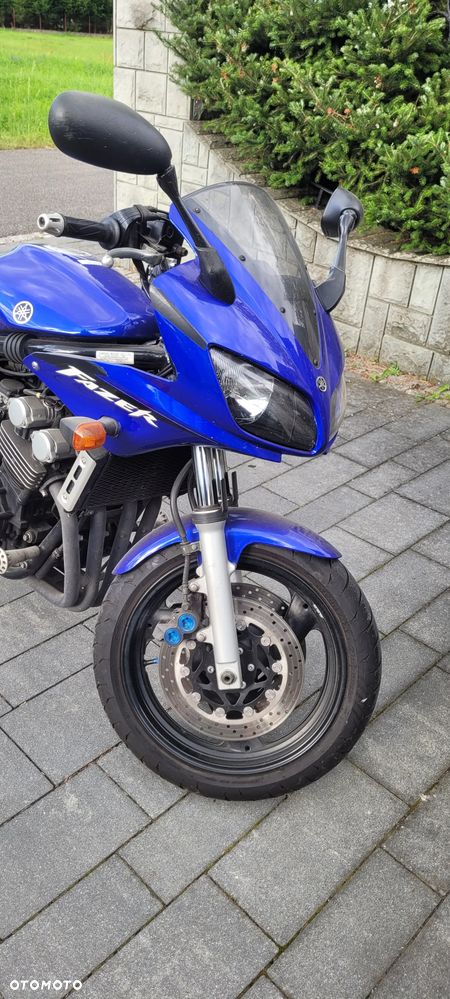 Yamaha FZS - 4