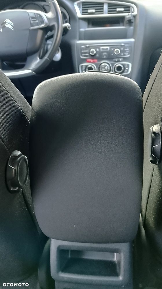 Citroën C4 1.4 VTi Seduction - 26