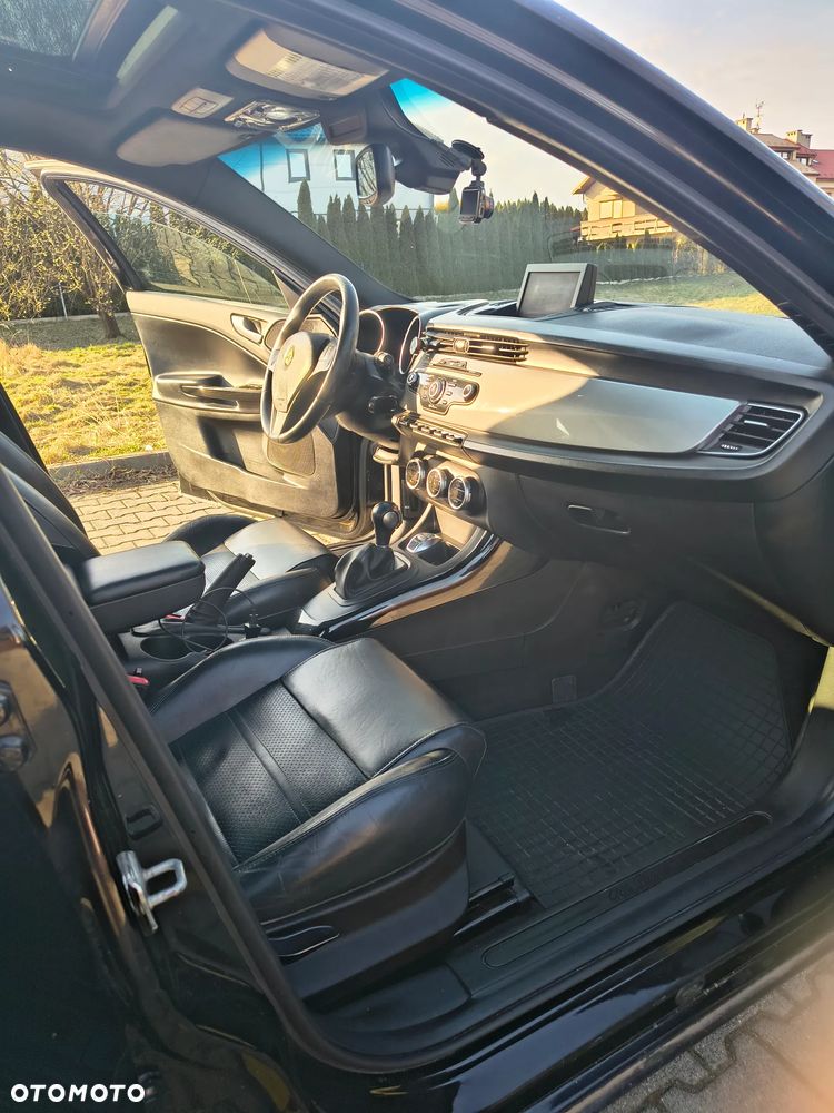 Alfa Romeo Giulietta - 12