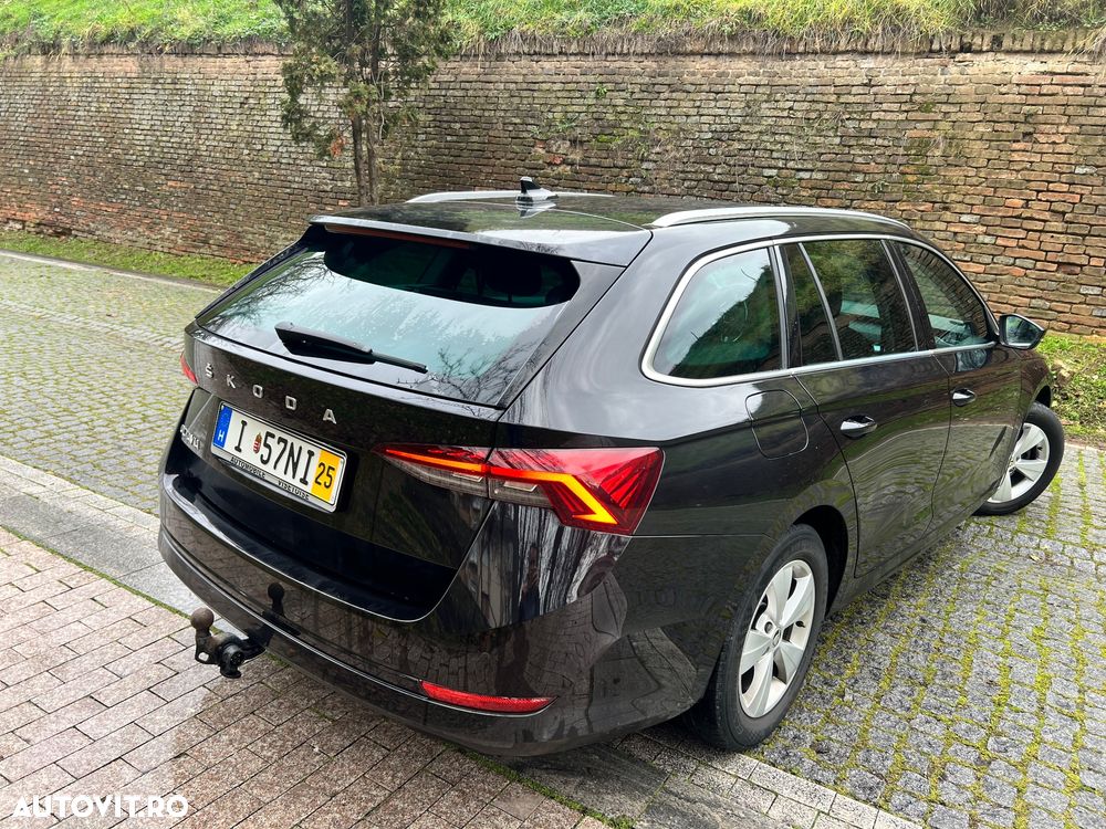 Skoda Octavia 2.0 TDI DSG First Edition - 2