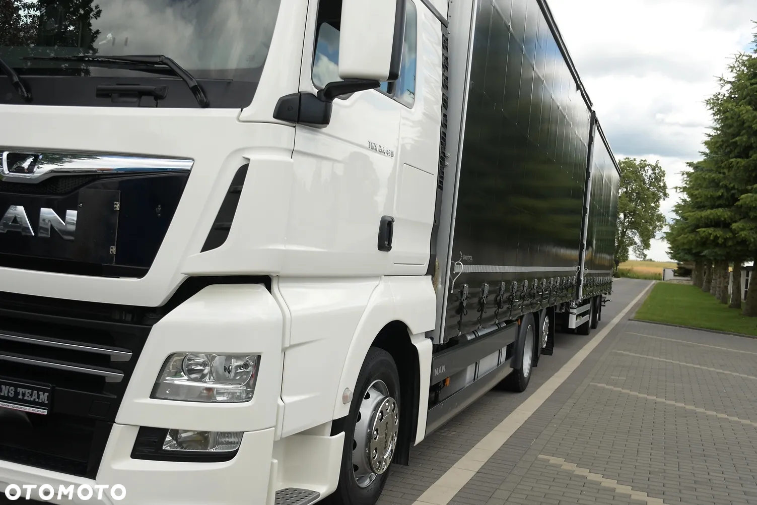 MAN TGX///* 26.470///* 2020///* XXL///* ZESTAW///* TANDEM///* PRZEJAZDOWY///7.70+7.70///* DUŻE ZBIORNIKI///* OŚ PODNOSZONA///* WAGA///* DACH PODNOSZONY///* LEDY///* STAN BARDZO DOBRY - 12