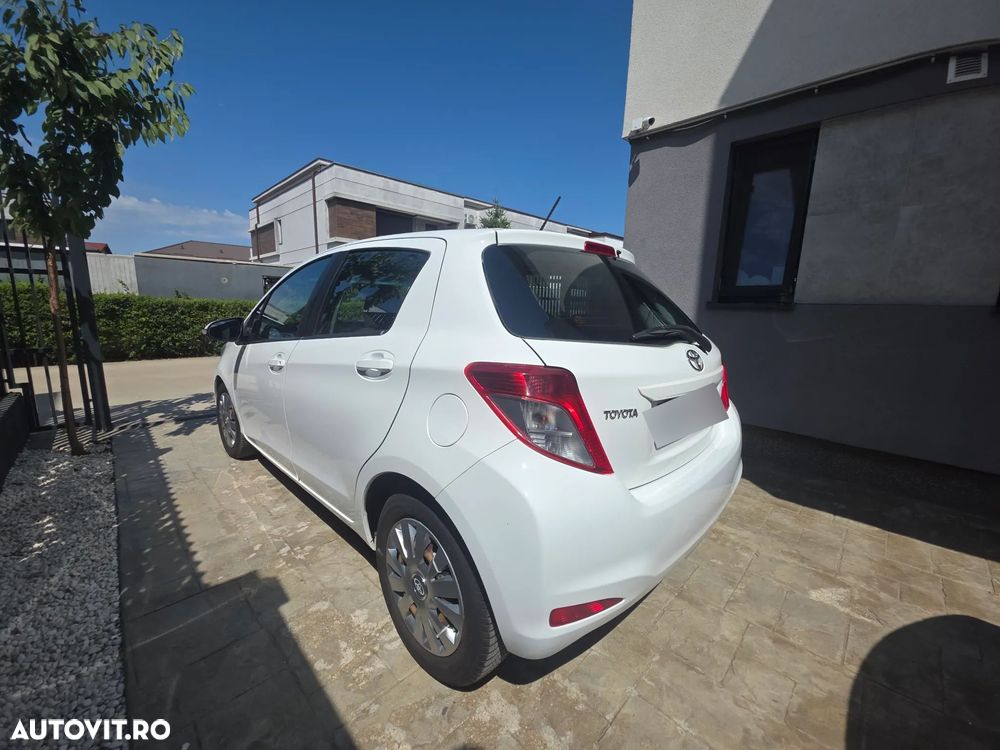 Toyota Yaris - 5