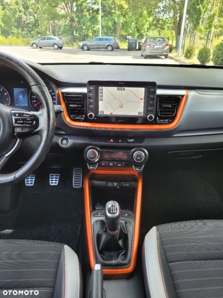 Kia Stonic 1.0 T-GDI 120 Platinum Edition - 20