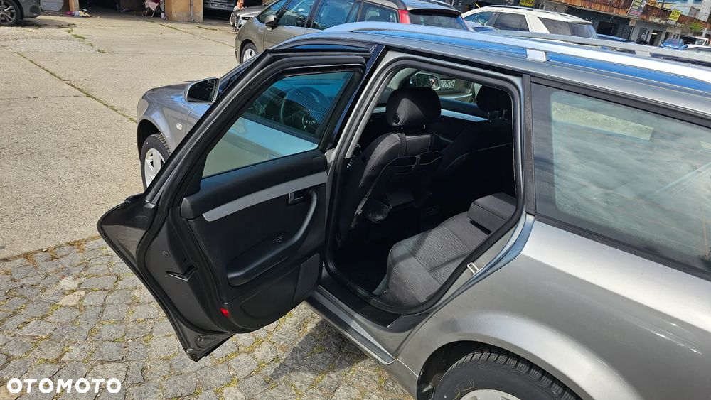 Audi A4 Avant - 12