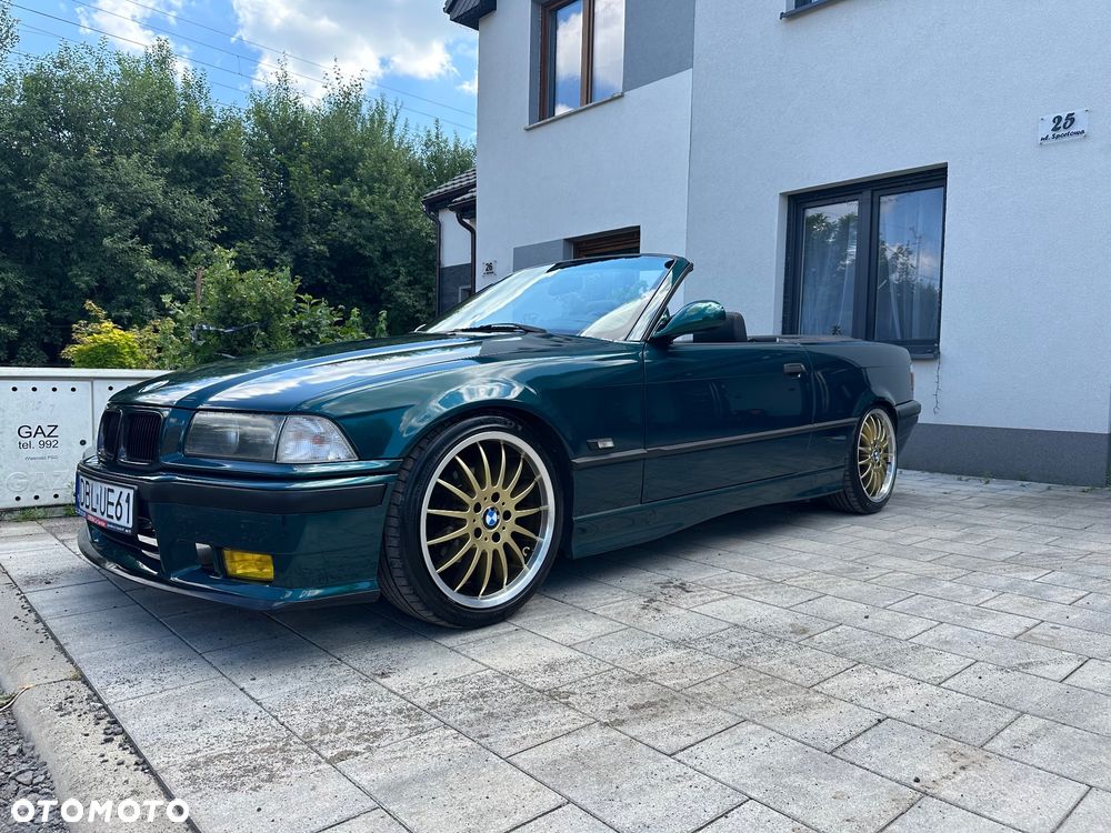 BMW Seria 3 318i - 16