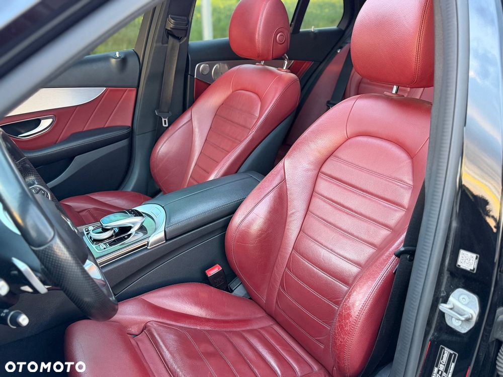 Mercedes-Benz Klasa C 250 d 4Matic 9G-TRONIC AMG Line - 22
