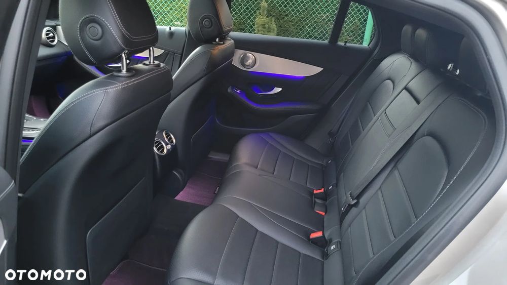 Mercedes-Benz GLC 220 d 4-Matic - 23