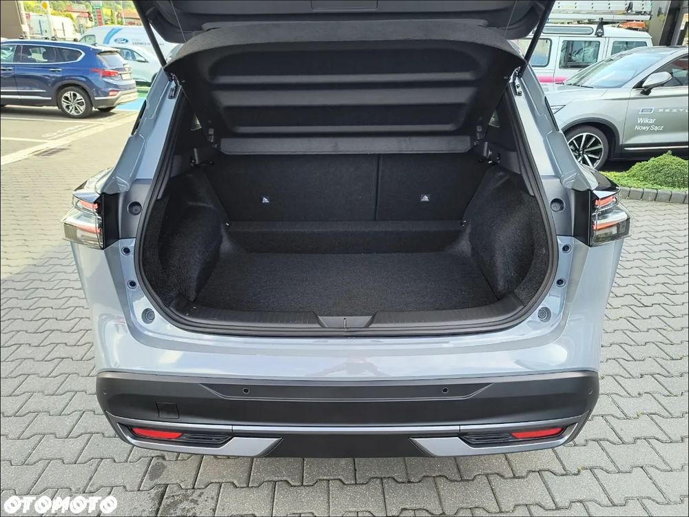 Nissan Qashqai 1.3 DIG-T MHEV 4x4 N-Connecta Xtronic - 8