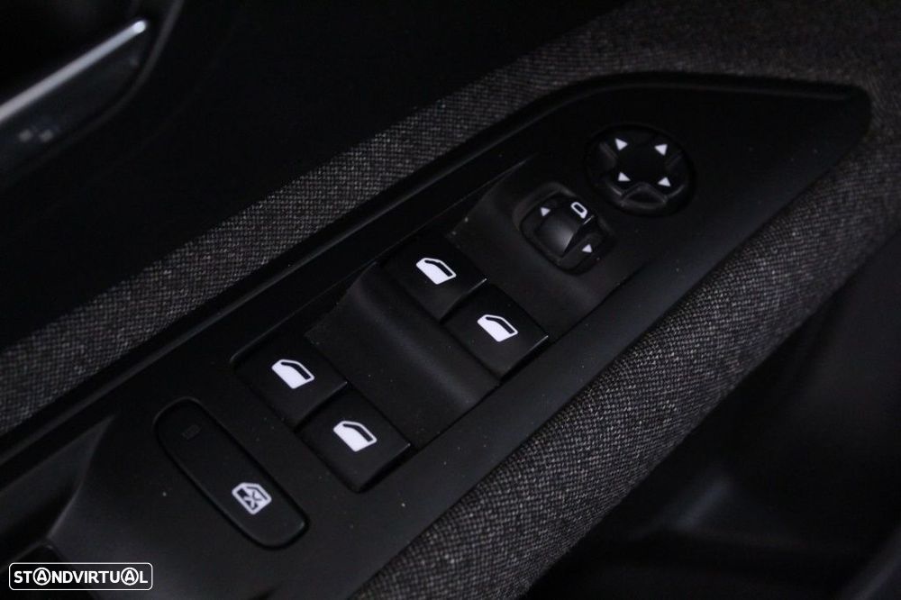 Peugeot 3008 1.5 BlueHDi Active - 20