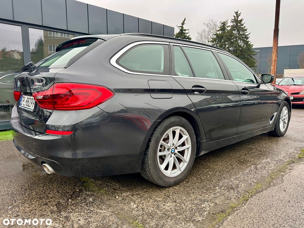 BMW Seria 5 520d xDrive Sport Line - 6