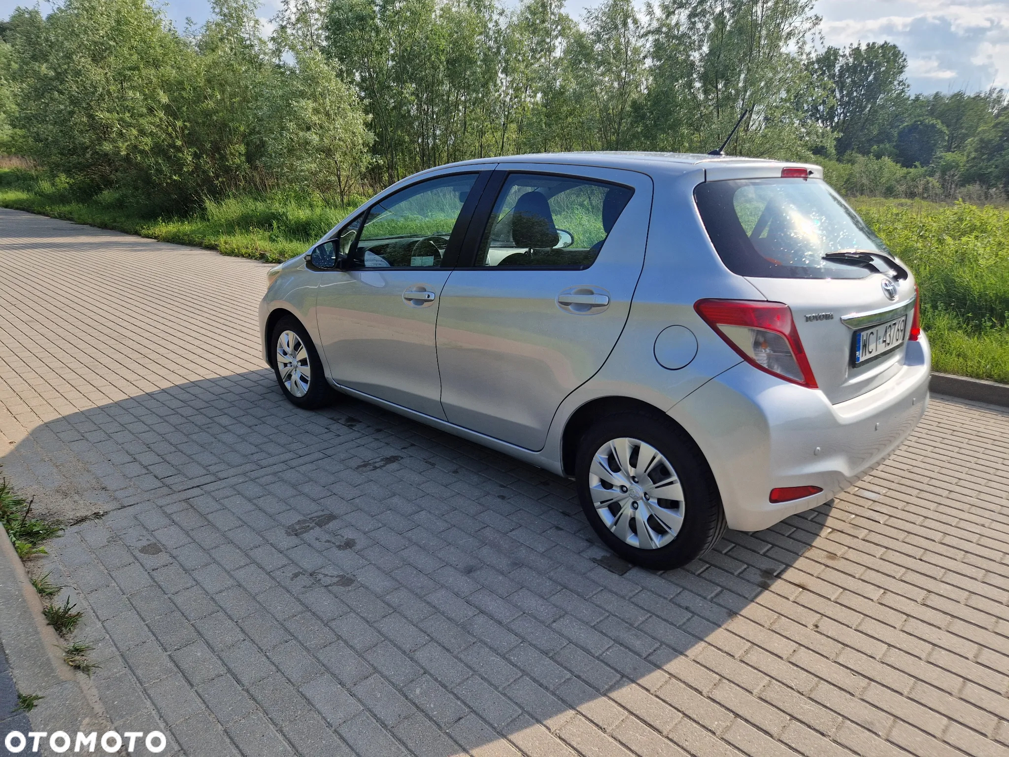 Toyota Yaris 1.4 D-4D Active - 6