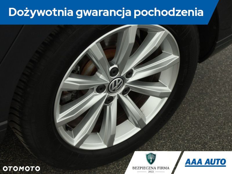 Volkswagen Passat Variant - 21