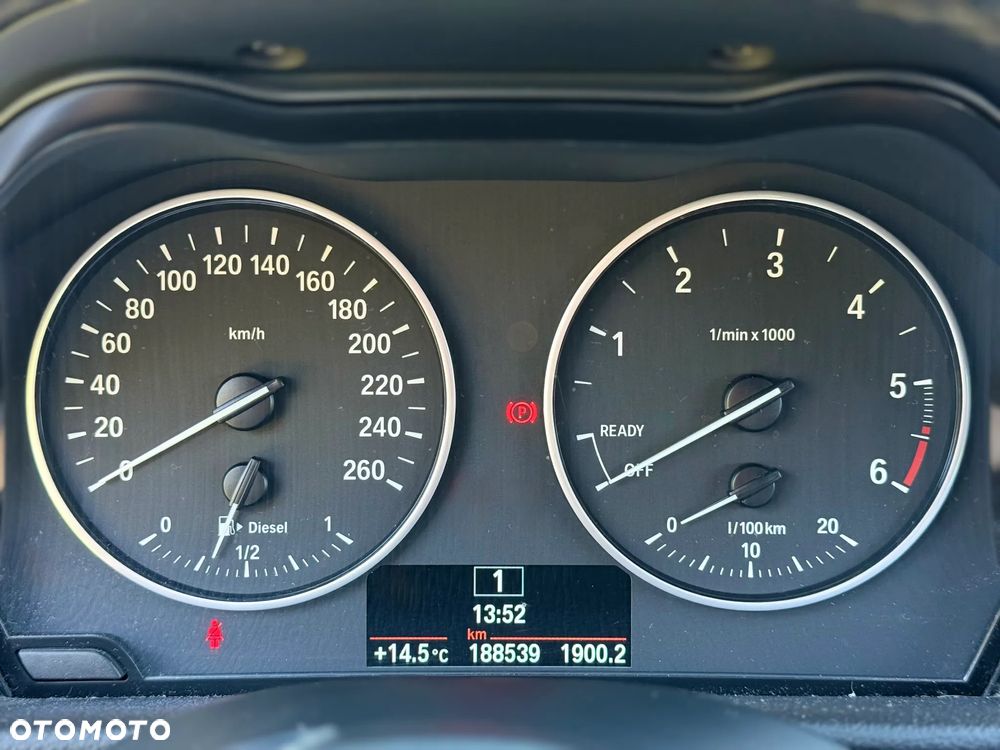 BMW Seria 2 216d - 14
