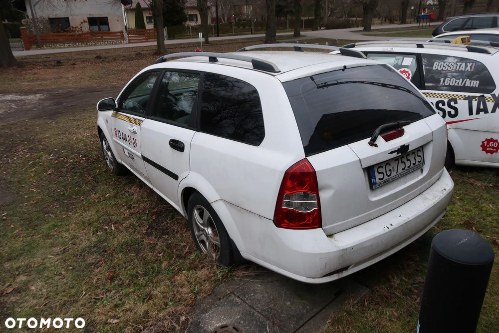 Chevrolet Nubira - 3