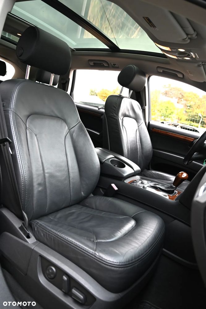 Audi Q7 4.2 FSI Quattro Tiptronic - 35