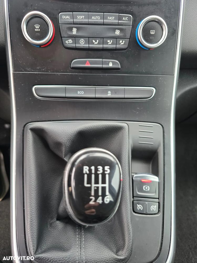 Renault Scenic ENERGY TCe 115 INTENS - 18