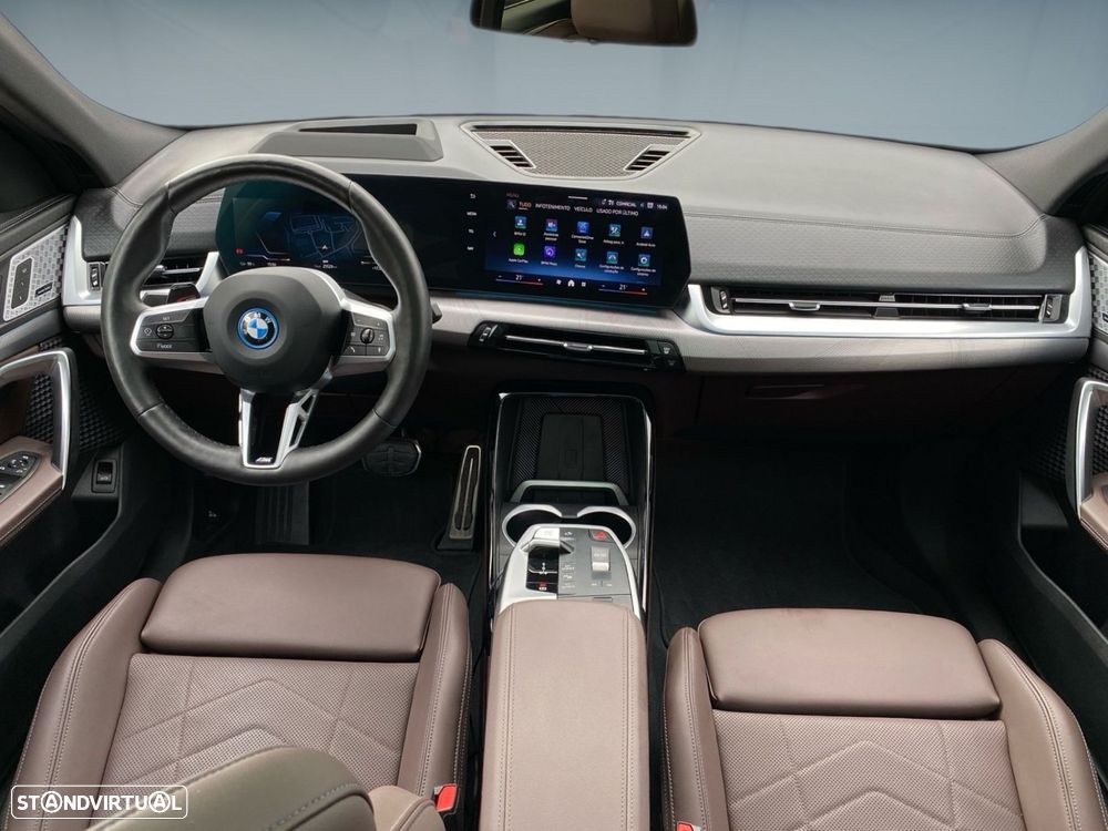 BMW iX2 xDrive30 Pack Desportivo M Pro - 4
