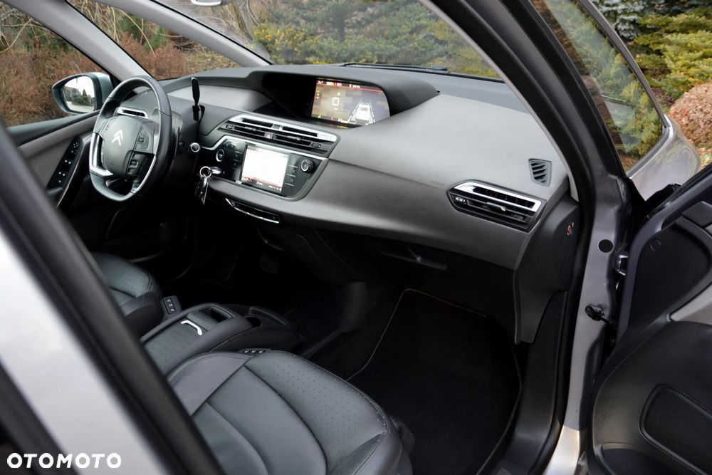 Citroën C4 Picasso BlueHDi 150 EAT6 SHINE - 29