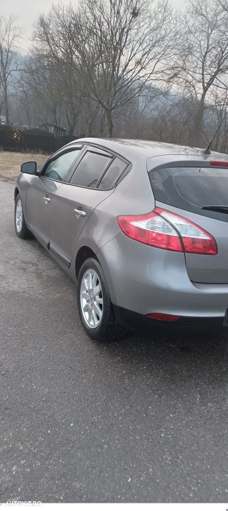 Renault Megane 1.5 dCi Dynamique - 1