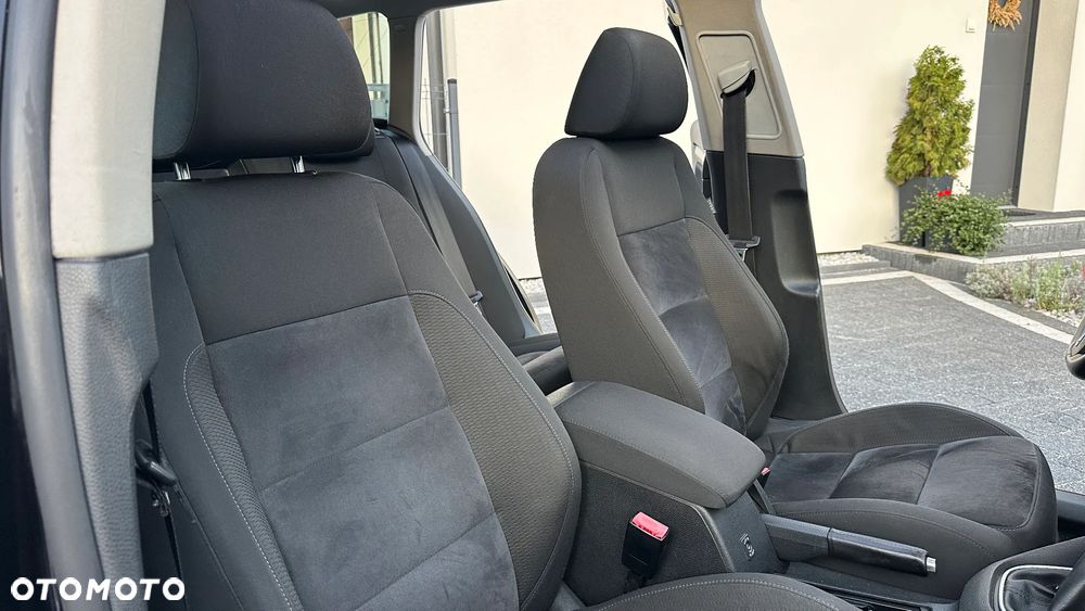 Volkswagen Golf Variant 2.0 TDI Comfortline - 32