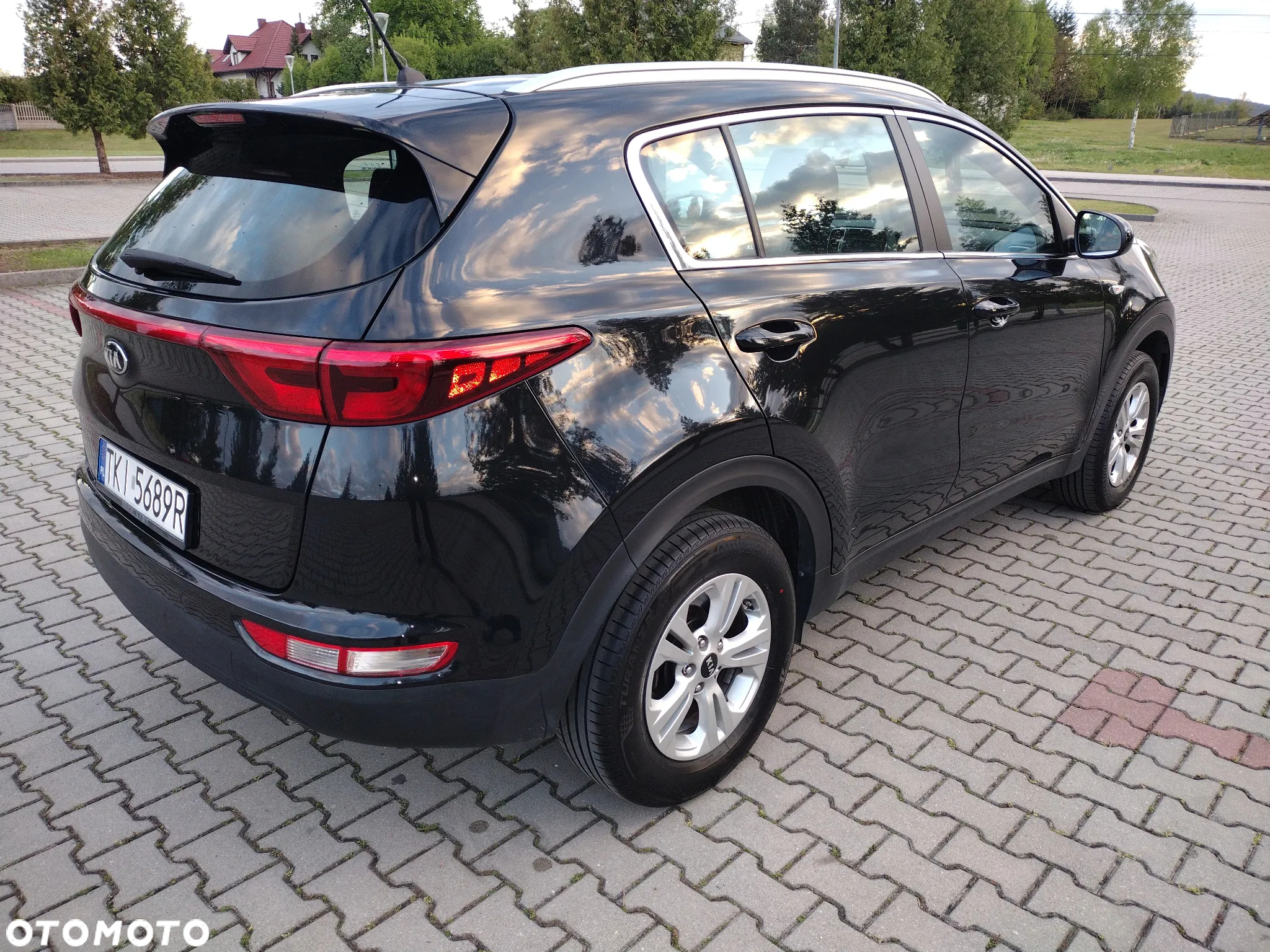 Kia Sportage 1.6 GDI Business Line L 2WD - 6