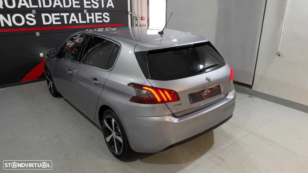 Peugeot 308 PureTech 130 GPF EAT8 Stop & Start Allure - 11