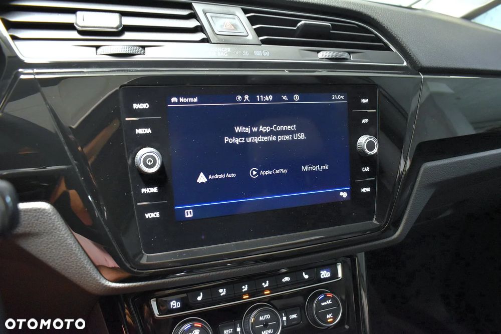 Volkswagen Touran 1.5 TSI EVO Highline DSG - 17
