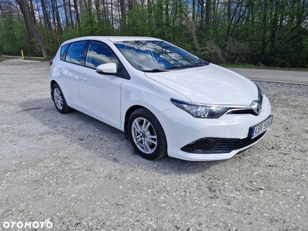 Toyota Auris 1.4 D-4D Active - 2