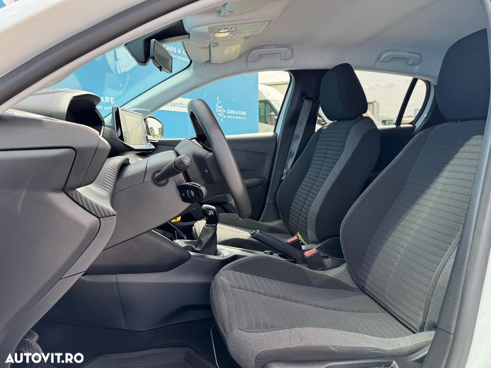 Peugeot 208 1.2 L PureTech STT Active - 7