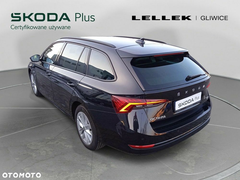 Skoda Octavia - 5